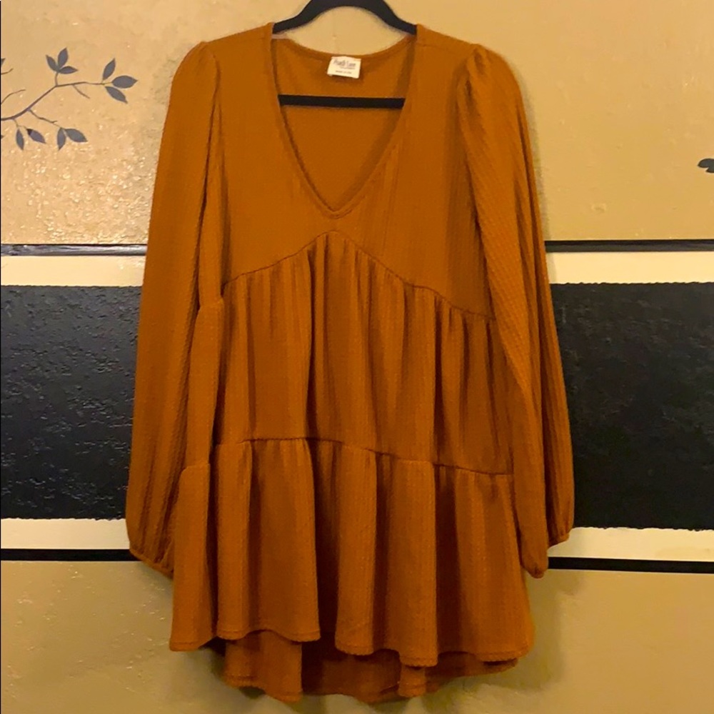 Peach love top